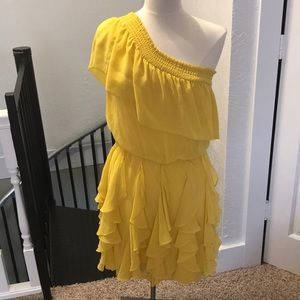 Jessica Simpson one shoulder ruffled sundress